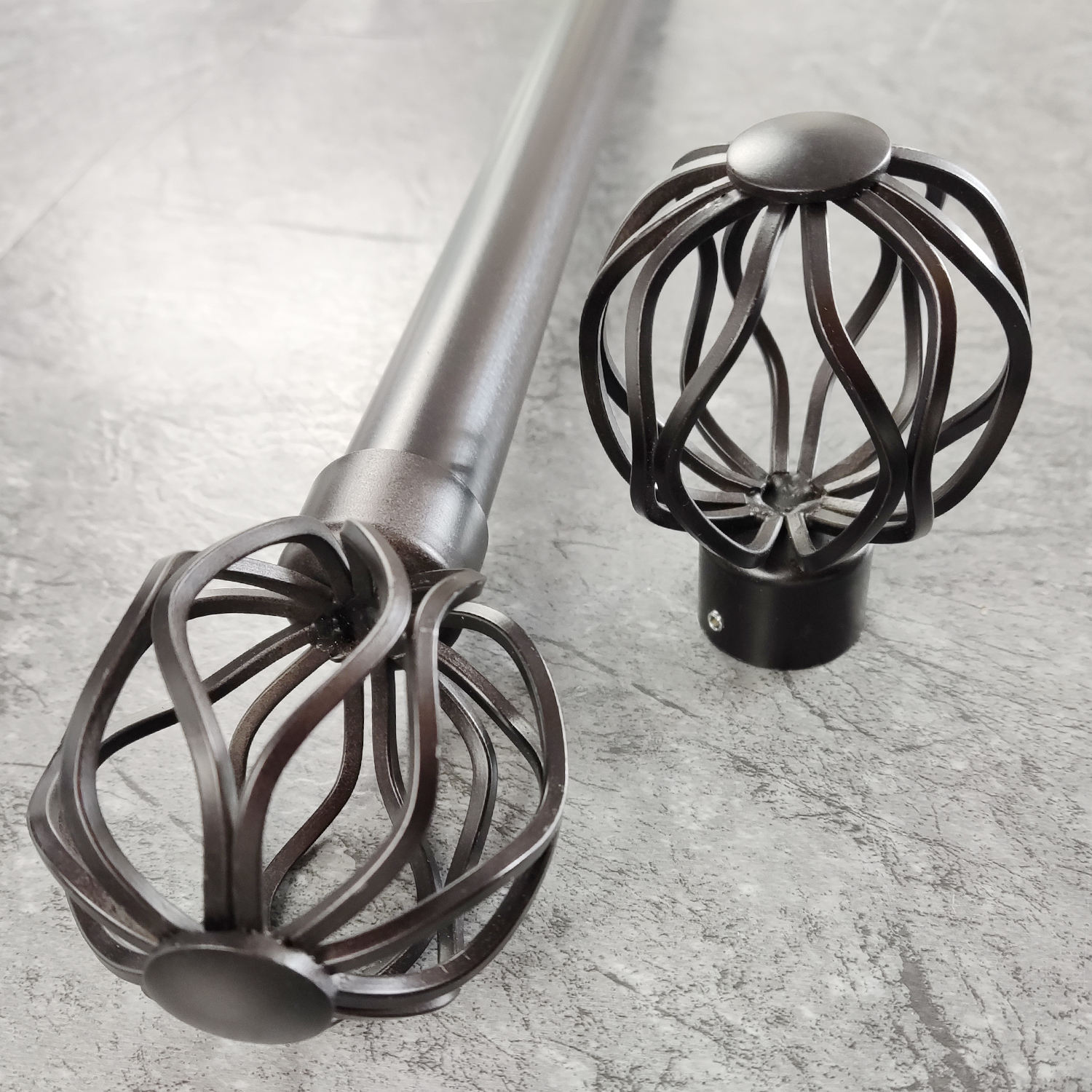 Modern Fashionable Single Extendable and Double Adjustable Metal Curtain Pole Set for Home Decorative Curtains