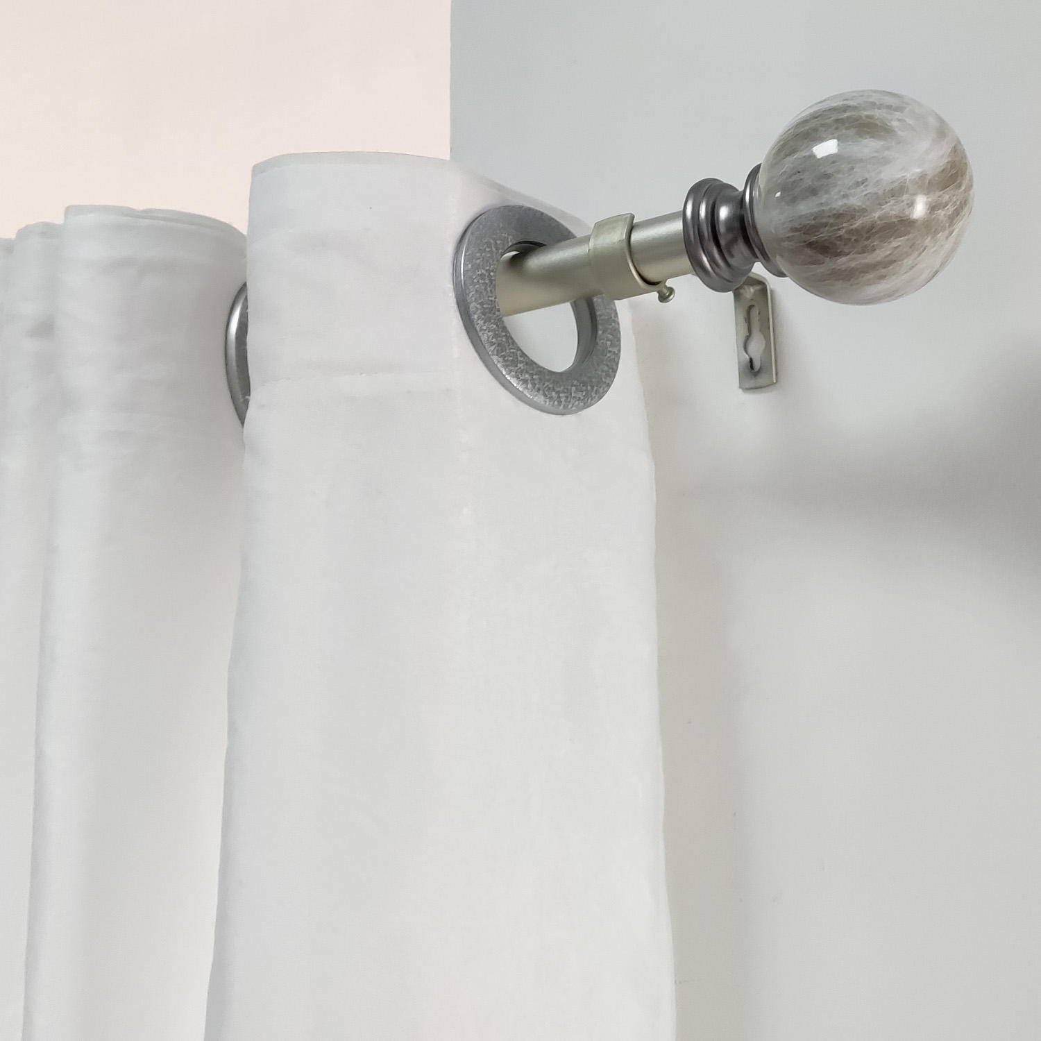 Best Seller Decoration Curtain Accessory Window Curtain Rod Accessories Metal Curtain Rod Finials